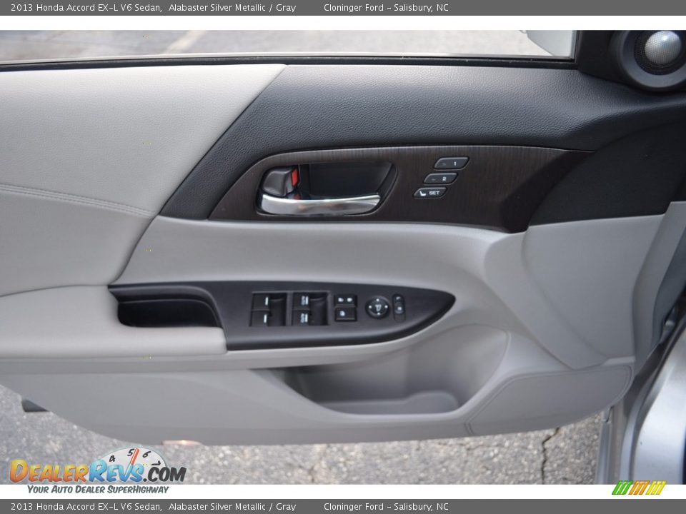 2013 Honda Accord EX-L V6 Sedan Alabaster Silver Metallic / Gray Photo #8