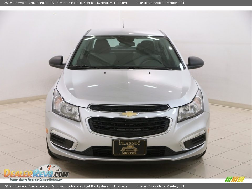 2016 Chevrolet Cruze Limited LS Silver Ice Metallic / Jet Black/Medium Titanium Photo #2