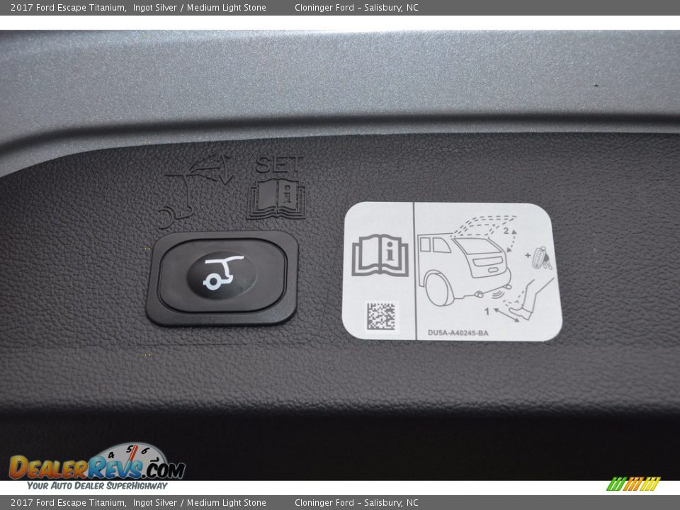 2017 Ford Escape Titanium Ingot Silver / Medium Light Stone Photo #10