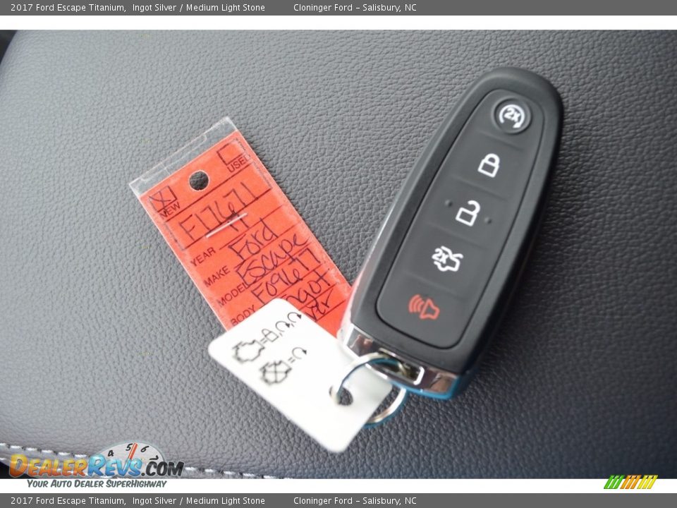 2017 Ford Escape Titanium Ingot Silver / Medium Light Stone Photo #20