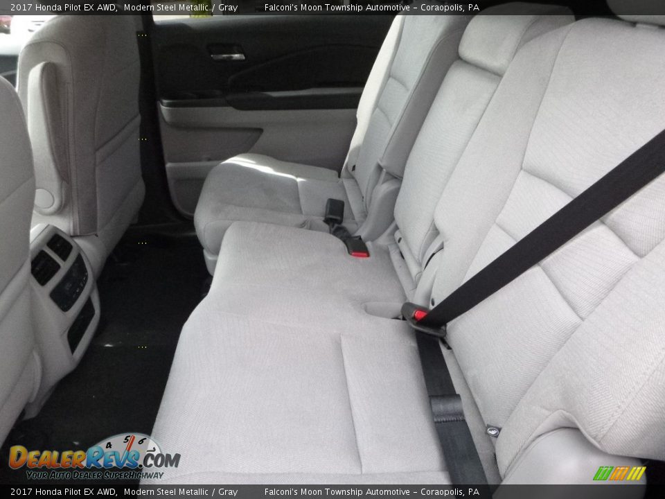2017 Honda Pilot EX AWD Modern Steel Metallic / Gray Photo #9