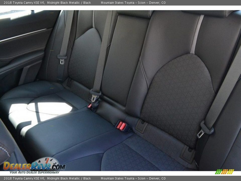 2018 Toyota Camry XSE V6 Midnight Black Metallic / Black Photo #7