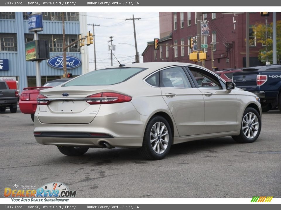 2017 Ford Fusion SE White Gold / Ebony Photo #4
