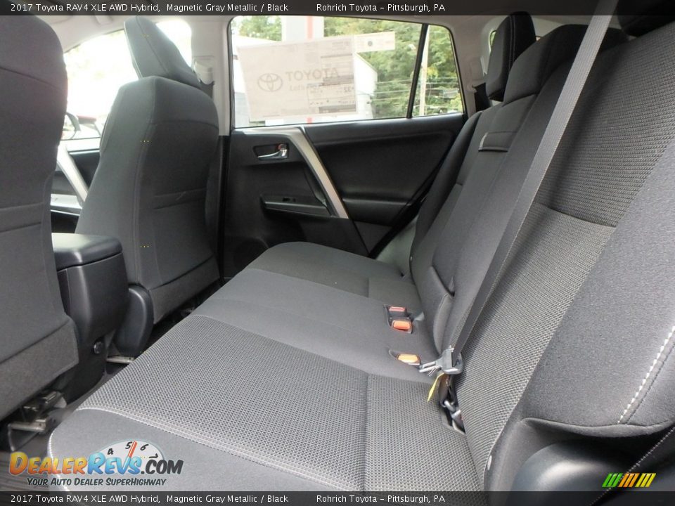 2017 Toyota RAV4 XLE AWD Hybrid Magnetic Gray Metallic / Black Photo #7
