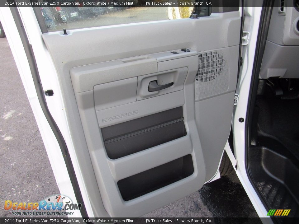 2014 Ford E-Series Van E250 Cargo Van Oxford White / Medium Flint Photo #9