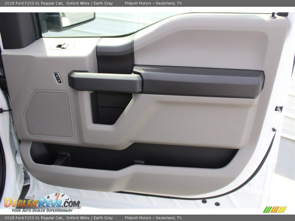 2018 Ford F150 XL Regular Cab Oxford White / Earth Gray Photo #23