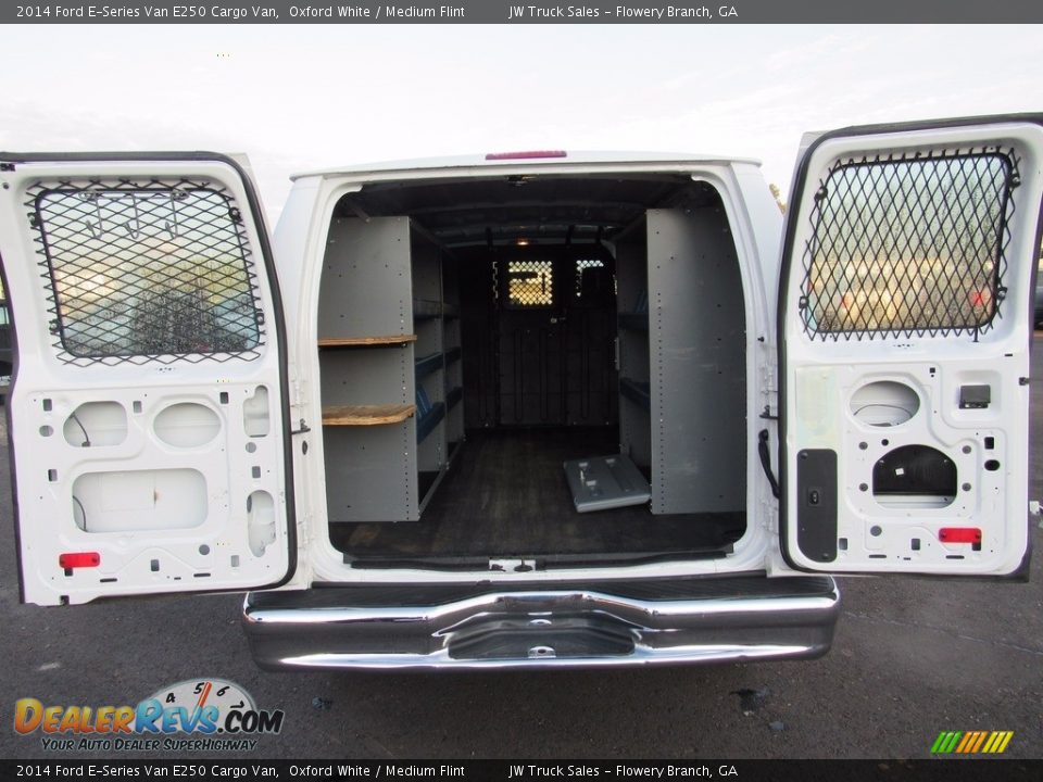 2014 Ford E-Series Van E250 Cargo Van Oxford White / Medium Flint Photo #32