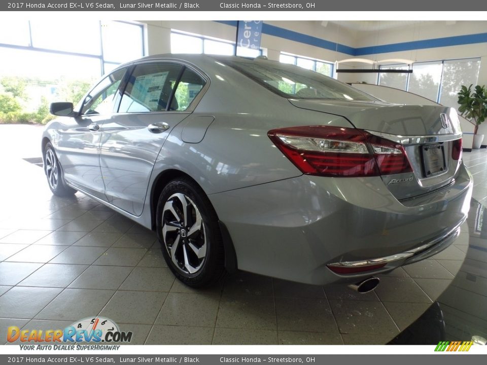 2017 Honda Accord EX-L V6 Sedan Lunar Silver Metallic / Black Photo #2