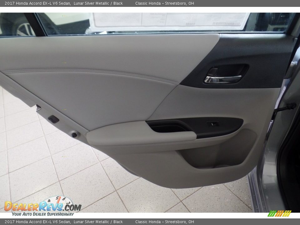 2017 Honda Accord EX-L V6 Sedan Lunar Silver Metallic / Black Photo #7