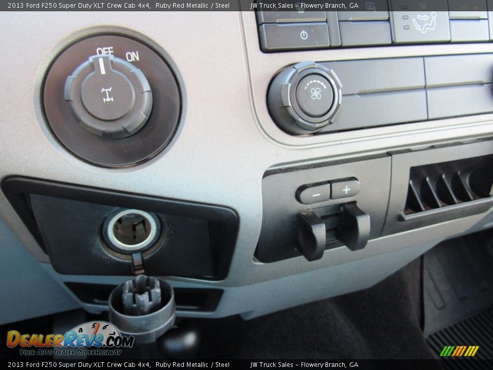 2013 Ford F250 Super Duty XLT Crew Cab 4x4 Ruby Red Metallic / Steel Photo #17