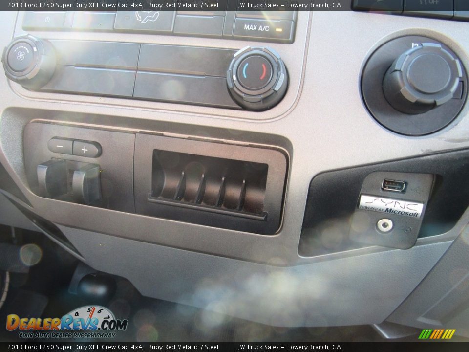 2013 Ford F250 Super Duty XLT Crew Cab 4x4 Ruby Red Metallic / Steel Photo #18