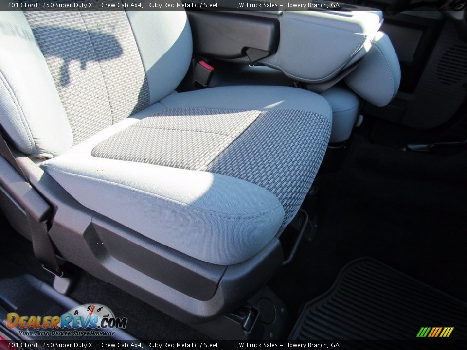 2013 Ford F250 Super Duty XLT Crew Cab 4x4 Ruby Red Metallic / Steel Photo #31