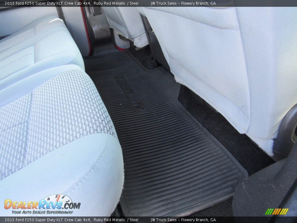 2013 Ford F250 Super Duty XLT Crew Cab 4x4 Ruby Red Metallic / Steel Photo #34