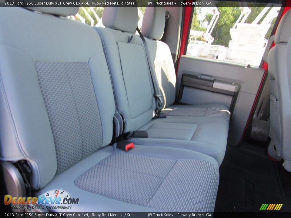 2013 Ford F250 Super Duty XLT Crew Cab 4x4 Ruby Red Metallic / Steel Photo #36