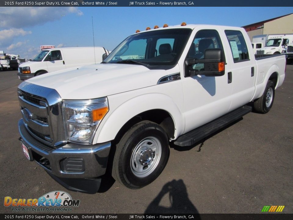 2015 Ford F250 Super Duty XL Crew Cab Oxford White / Steel Photo #1