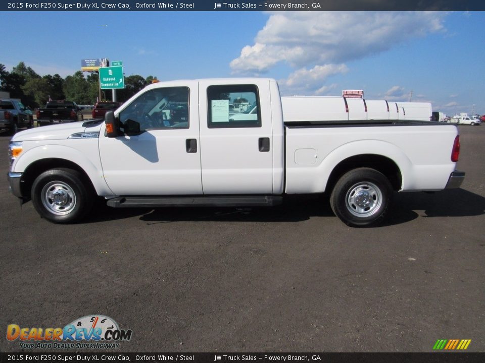 2015 Ford F250 Super Duty XL Crew Cab Oxford White / Steel Photo #2