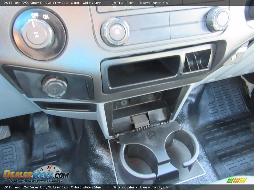 2015 Ford F250 Super Duty XL Crew Cab Oxford White / Steel Photo #17
