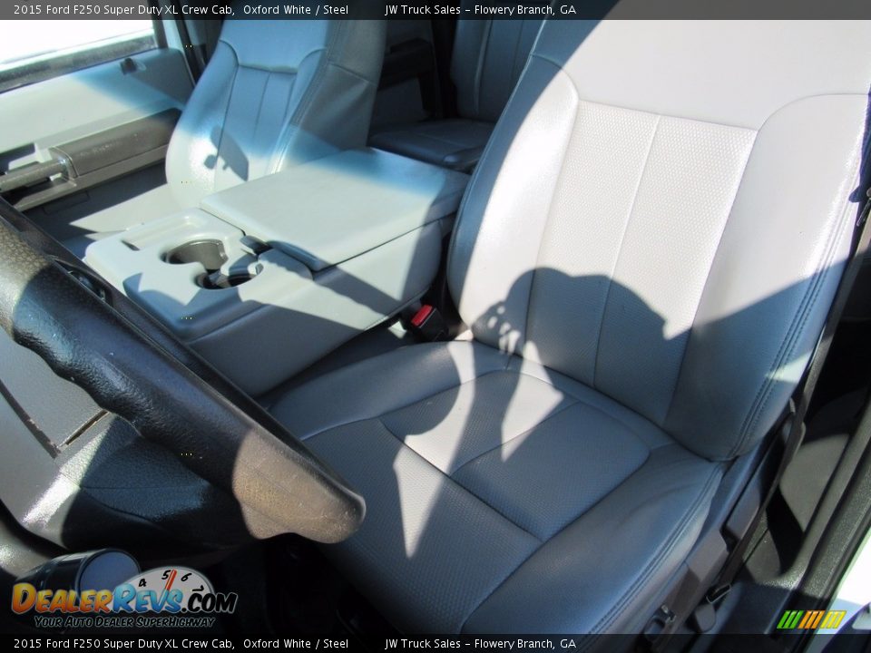 2015 Ford F250 Super Duty XL Crew Cab Oxford White / Steel Photo #24
