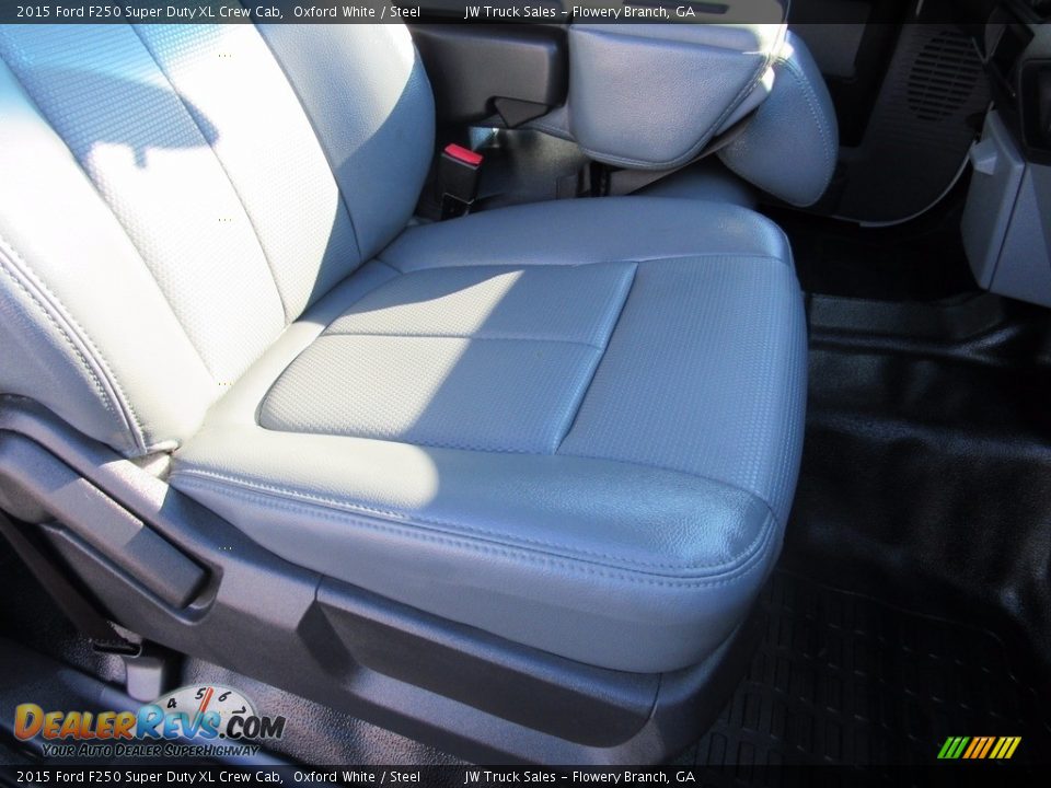 2015 Ford F250 Super Duty XL Crew Cab Oxford White / Steel Photo #29