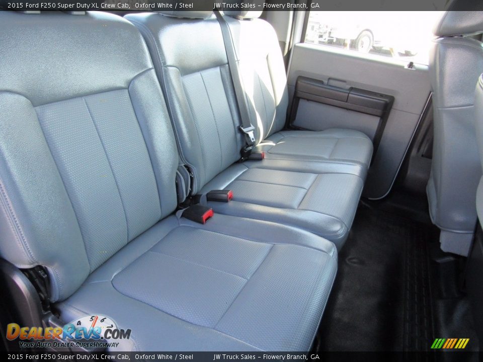 2015 Ford F250 Super Duty XL Crew Cab Oxford White / Steel Photo #34