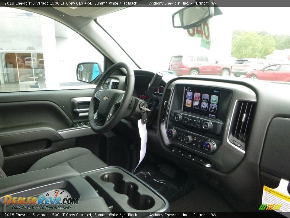 2018 Chevrolet Silverado 1500 LT Crew Cab 4x4 Summit White / Jet Black Photo #10