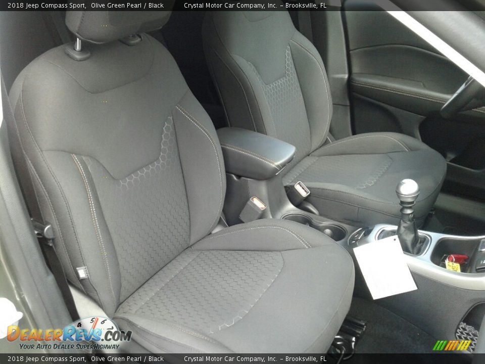 2018 Jeep Compass Sport Olive Green Pearl / Black Photo #12