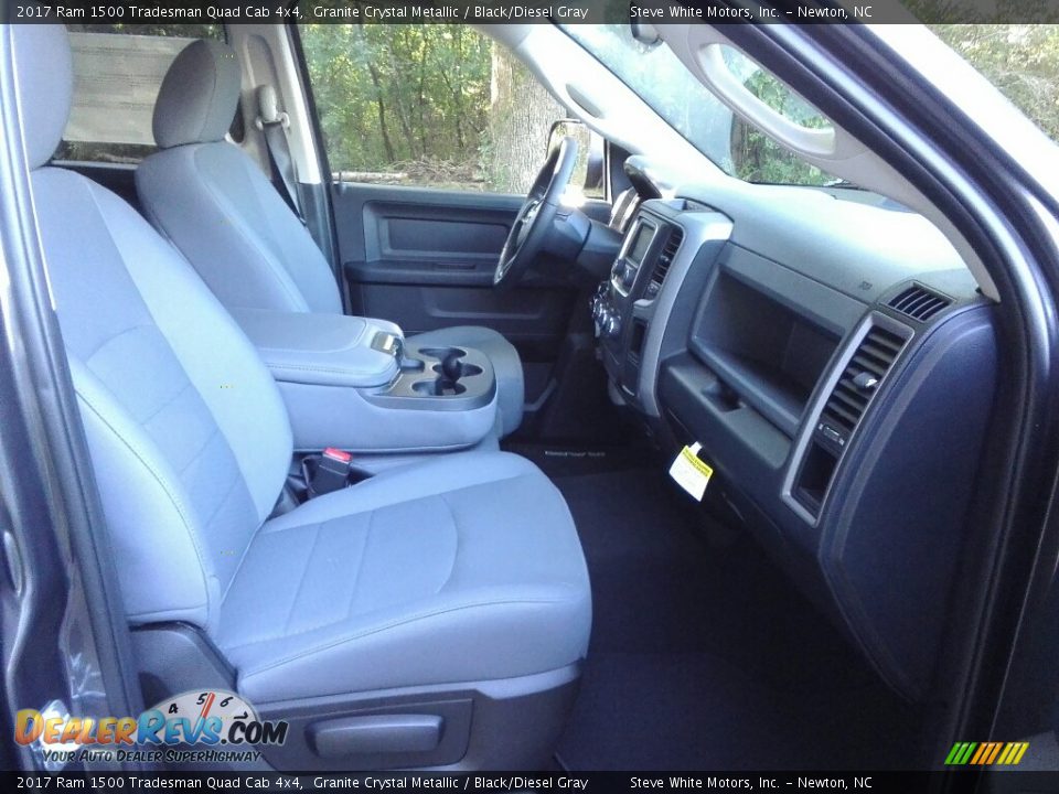 2017 Ram 1500 Tradesman Quad Cab 4x4 Granite Crystal Metallic / Black/Diesel Gray Photo #13
