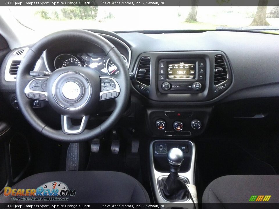 2018 Jeep Compass Sport Spitfire Orange / Black Photo #16