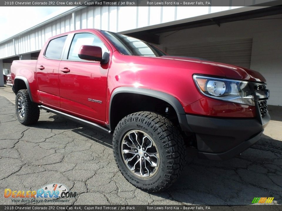 Front 3/4 View of 2018 Chevrolet Colorado ZR2 Crew Cab 4x4 Photo #8