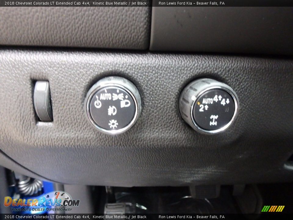 2018 Chevrolet Colorado LT Extended Cab 4x4 Kinetic Blue Metallic / Jet Black Photo #15