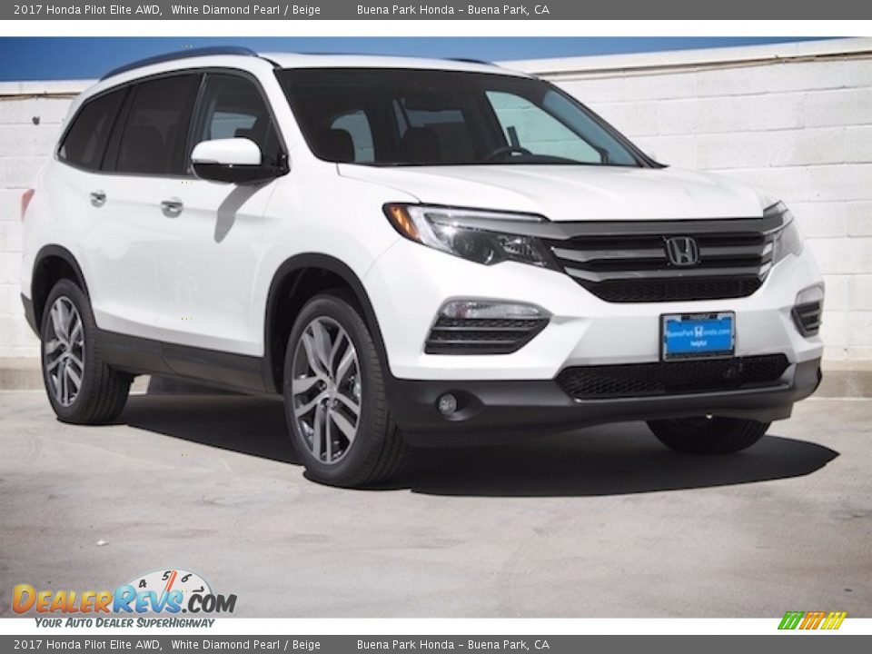 2017 Honda Pilot Elite AWD White Diamond Pearl / Beige Photo #1