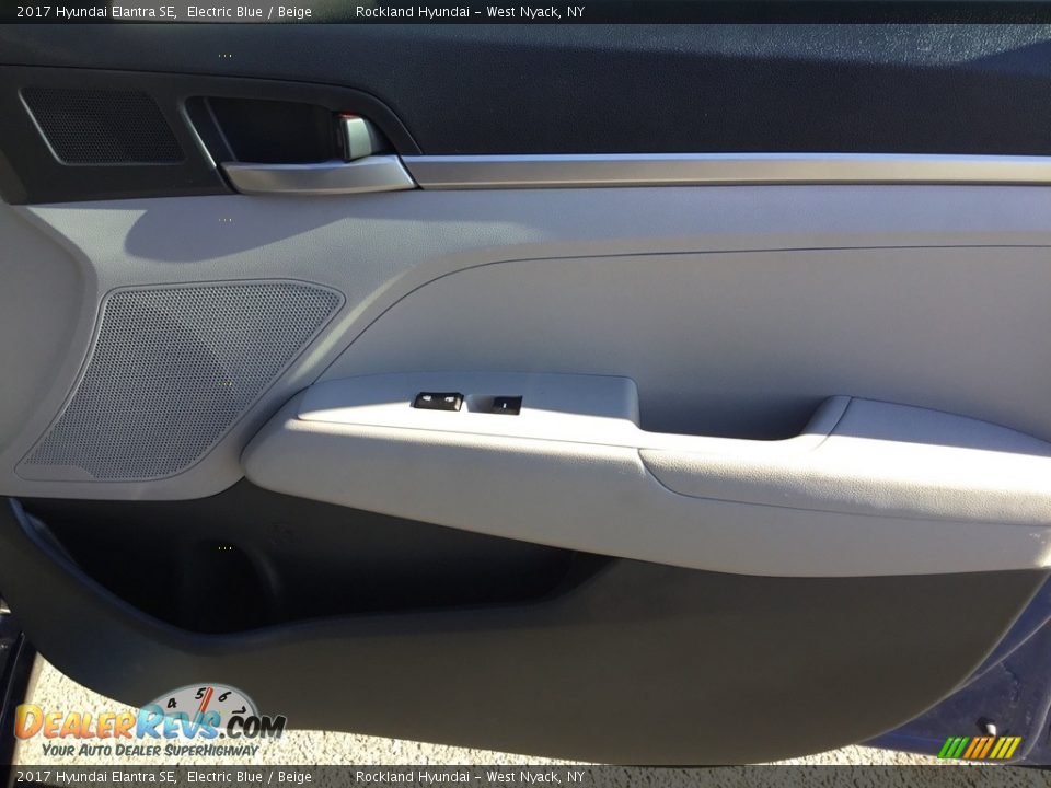 2017 Hyundai Elantra SE Electric Blue / Beige Photo #22