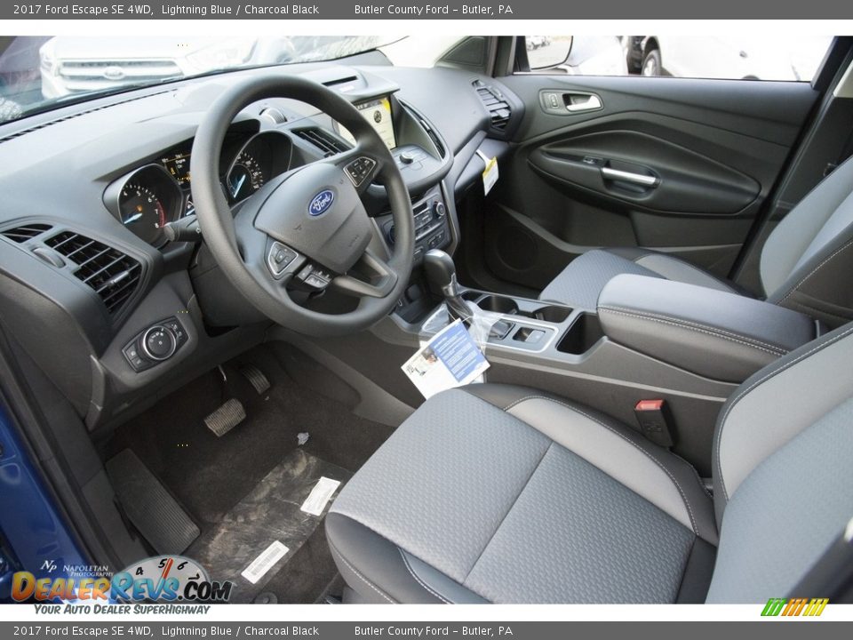 2017 Ford Escape SE 4WD Lightning Blue / Charcoal Black Photo #7
