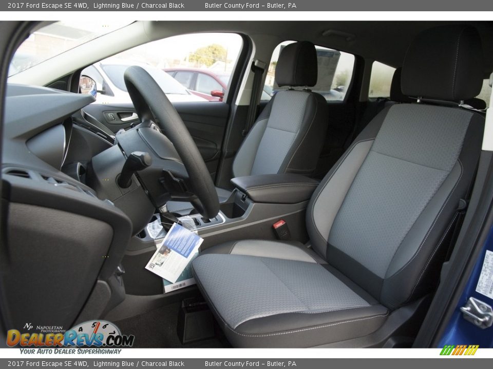 2017 Ford Escape SE 4WD Lightning Blue / Charcoal Black Photo #8