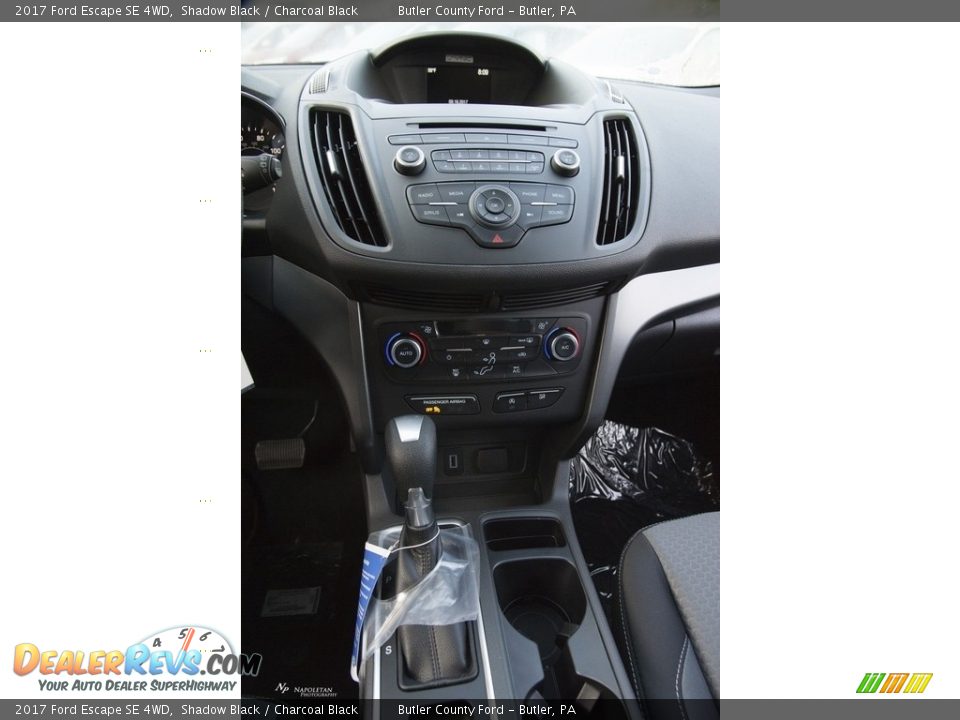 2017 Ford Escape SE 4WD Shadow Black / Charcoal Black Photo #12