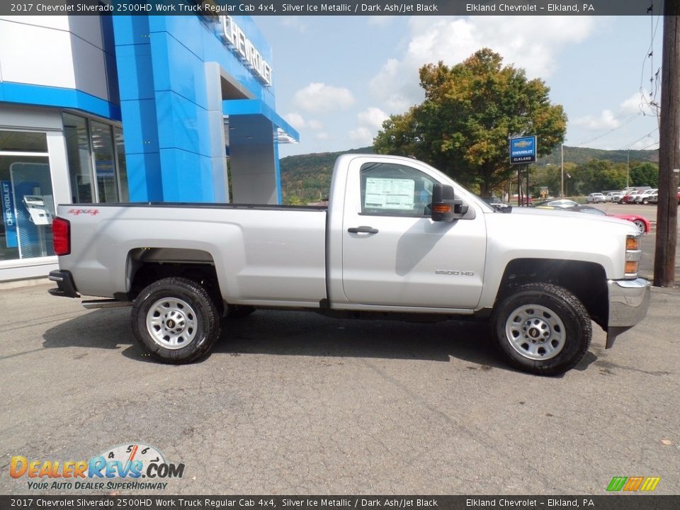 2017 Chevrolet Silverado 2500HD Work Truck Regular Cab 4x4 Silver Ice Metallic / Dark Ash/Jet Black Photo #4