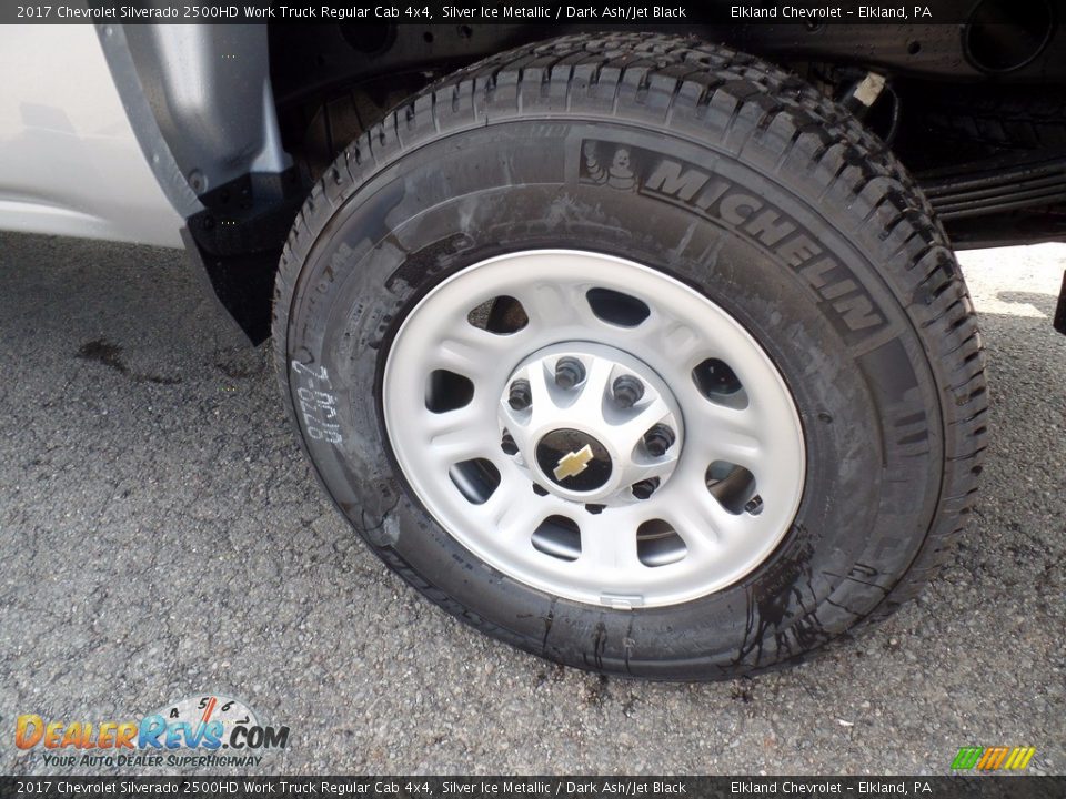 2017 Chevrolet Silverado 2500HD Work Truck Regular Cab 4x4 Silver Ice Metallic / Dark Ash/Jet Black Photo #9