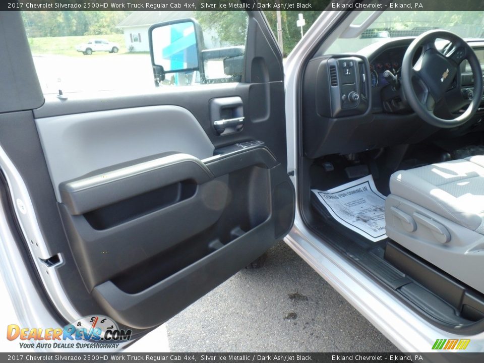 2017 Chevrolet Silverado 2500HD Work Truck Regular Cab 4x4 Silver Ice Metallic / Dark Ash/Jet Black Photo #13