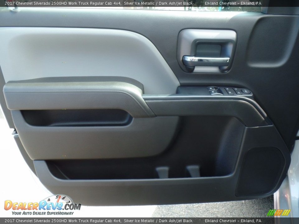 2017 Chevrolet Silverado 2500HD Work Truck Regular Cab 4x4 Silver Ice Metallic / Dark Ash/Jet Black Photo #14