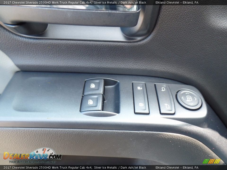 2017 Chevrolet Silverado 2500HD Work Truck Regular Cab 4x4 Silver Ice Metallic / Dark Ash/Jet Black Photo #15