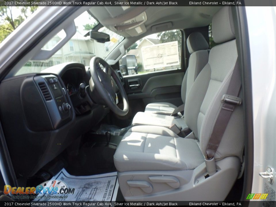 2017 Chevrolet Silverado 2500HD Work Truck Regular Cab 4x4 Silver Ice Metallic / Dark Ash/Jet Black Photo #17