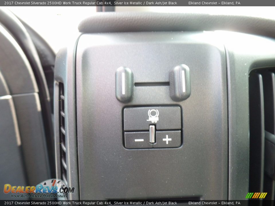 2017 Chevrolet Silverado 2500HD Work Truck Regular Cab 4x4 Silver Ice Metallic / Dark Ash/Jet Black Photo #24