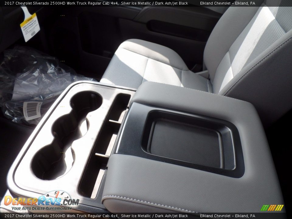 2017 Chevrolet Silverado 2500HD Work Truck Regular Cab 4x4 Silver Ice Metallic / Dark Ash/Jet Black Photo #36