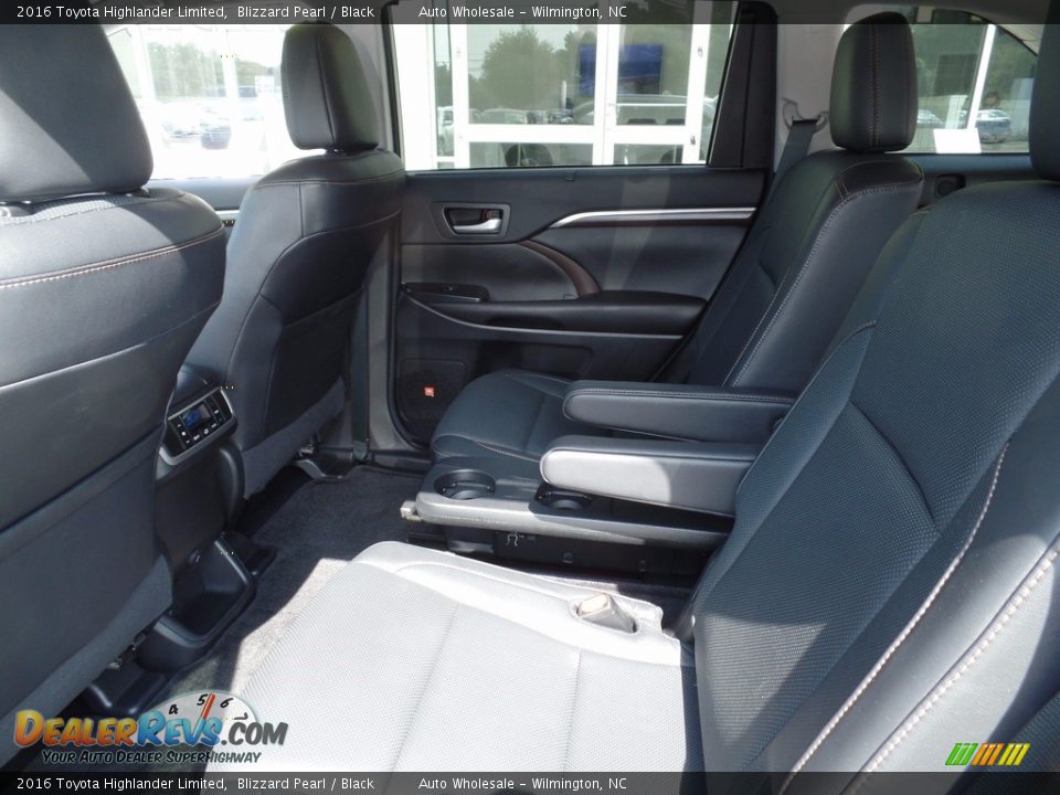2016 Toyota Highlander Limited Blizzard Pearl / Black Photo #12