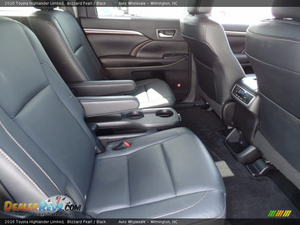 2016 Toyota Highlander Limited Blizzard Pearl / Black Photo #14