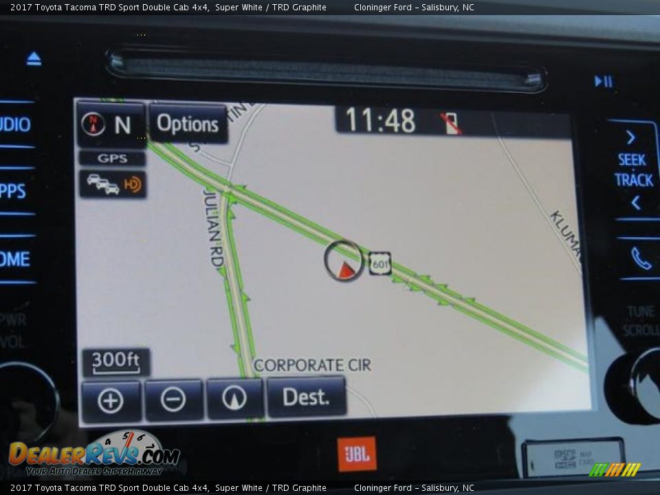 2017 Toyota Tacoma TRD Sport Double Cab 4x4 Super White / TRD Graphite Photo #13