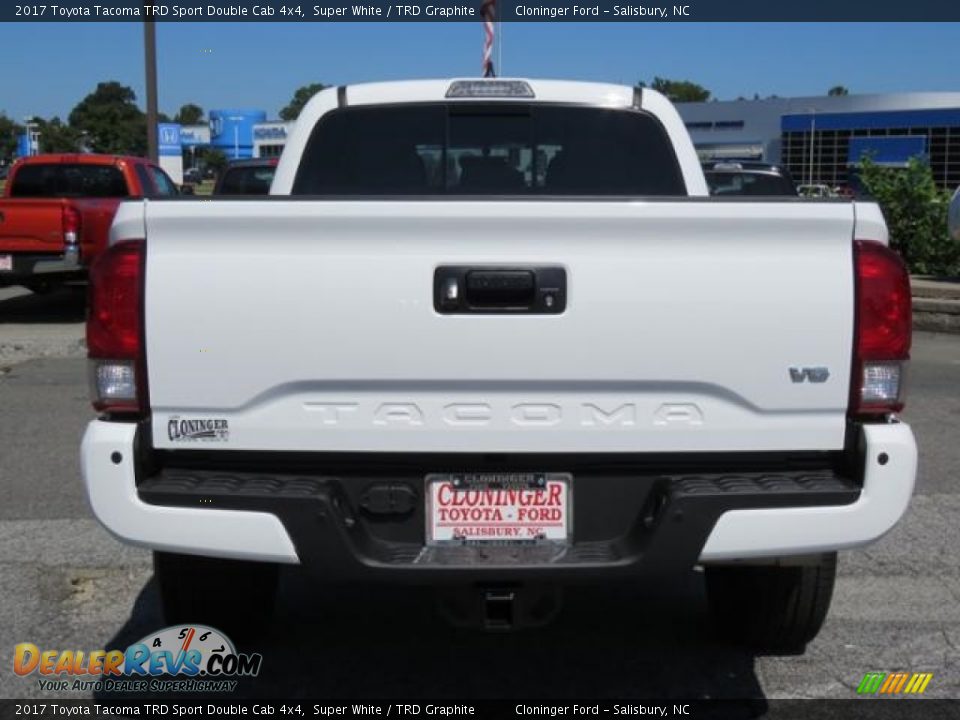 2017 Toyota Tacoma TRD Sport Double Cab 4x4 Super White / TRD Graphite Photo #23