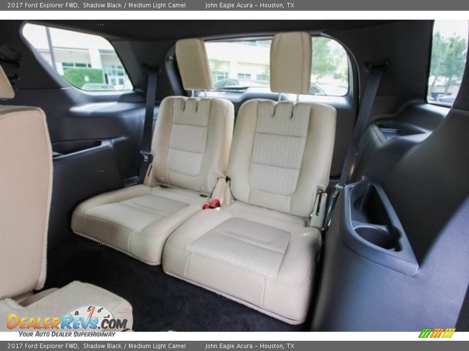 2017 Ford Explorer FWD Shadow Black / Medium Light Camel Photo #20