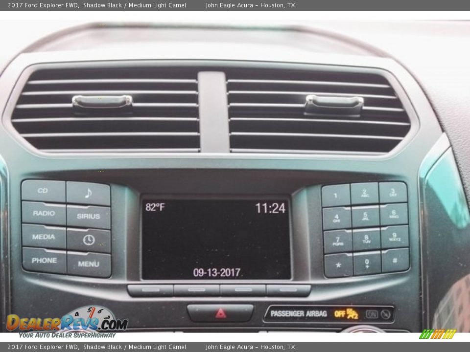 2017 Ford Explorer FWD Shadow Black / Medium Light Camel Photo #32