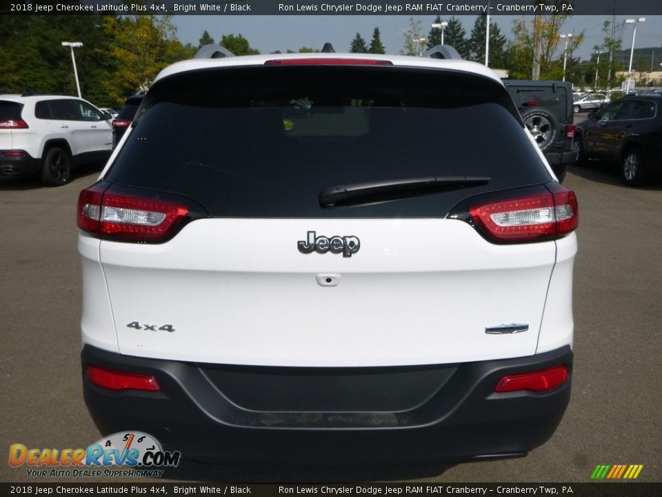 2018 Jeep Cherokee Latitude Plus 4x4 Bright White / Black Photo #4